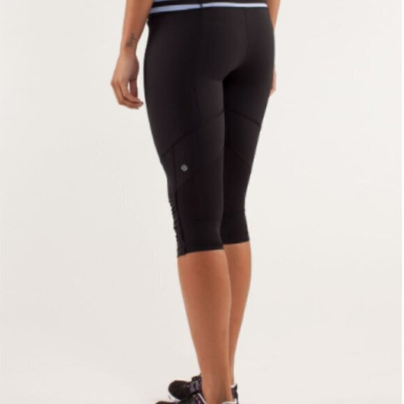 🔥$SALE$🔥 Lululemon Run: For Your Life Crop - Picture 8 of 8